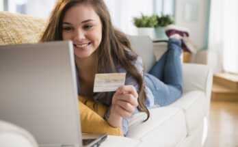 How to Help Your Teen Build Good Credit